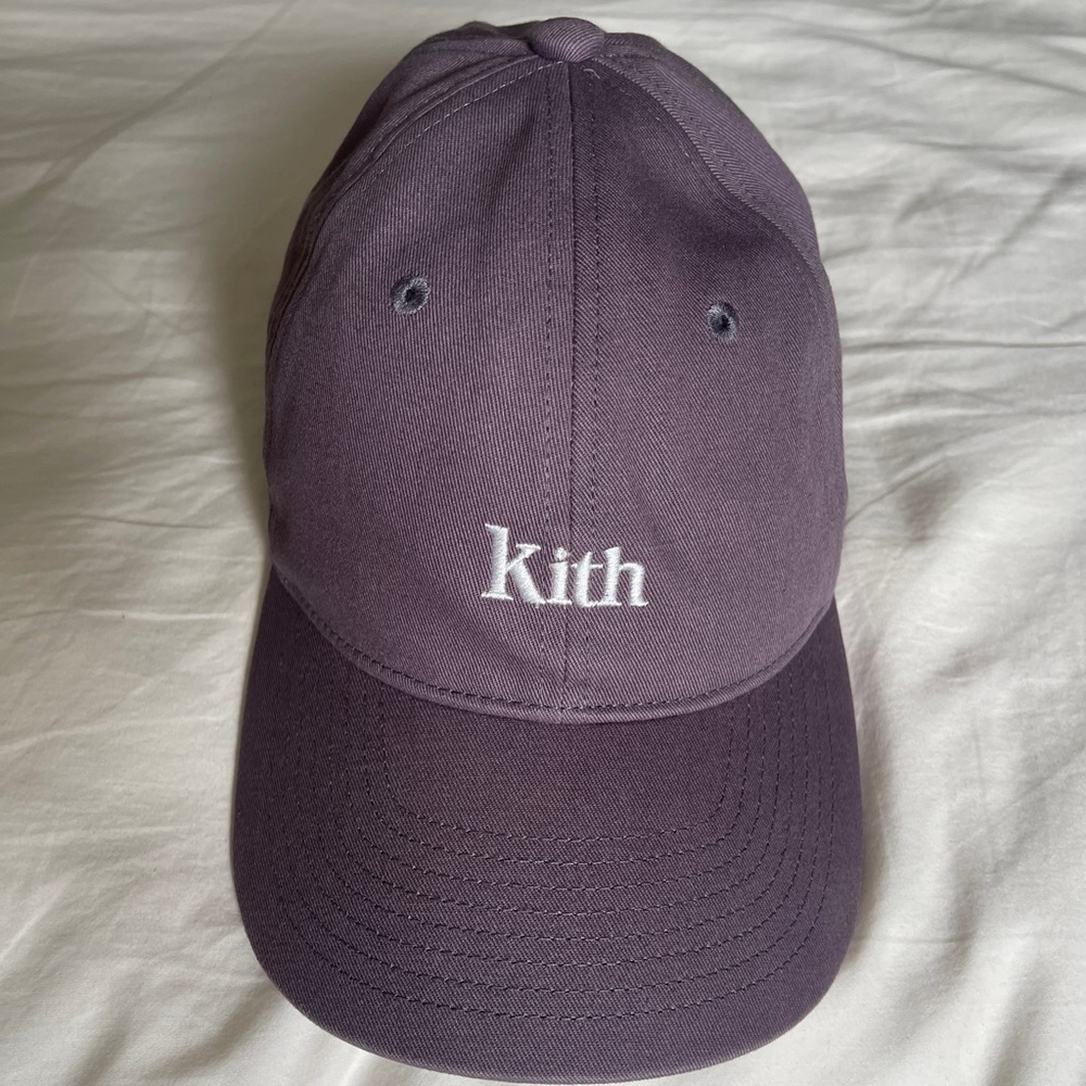 Kith Women Serif Cap